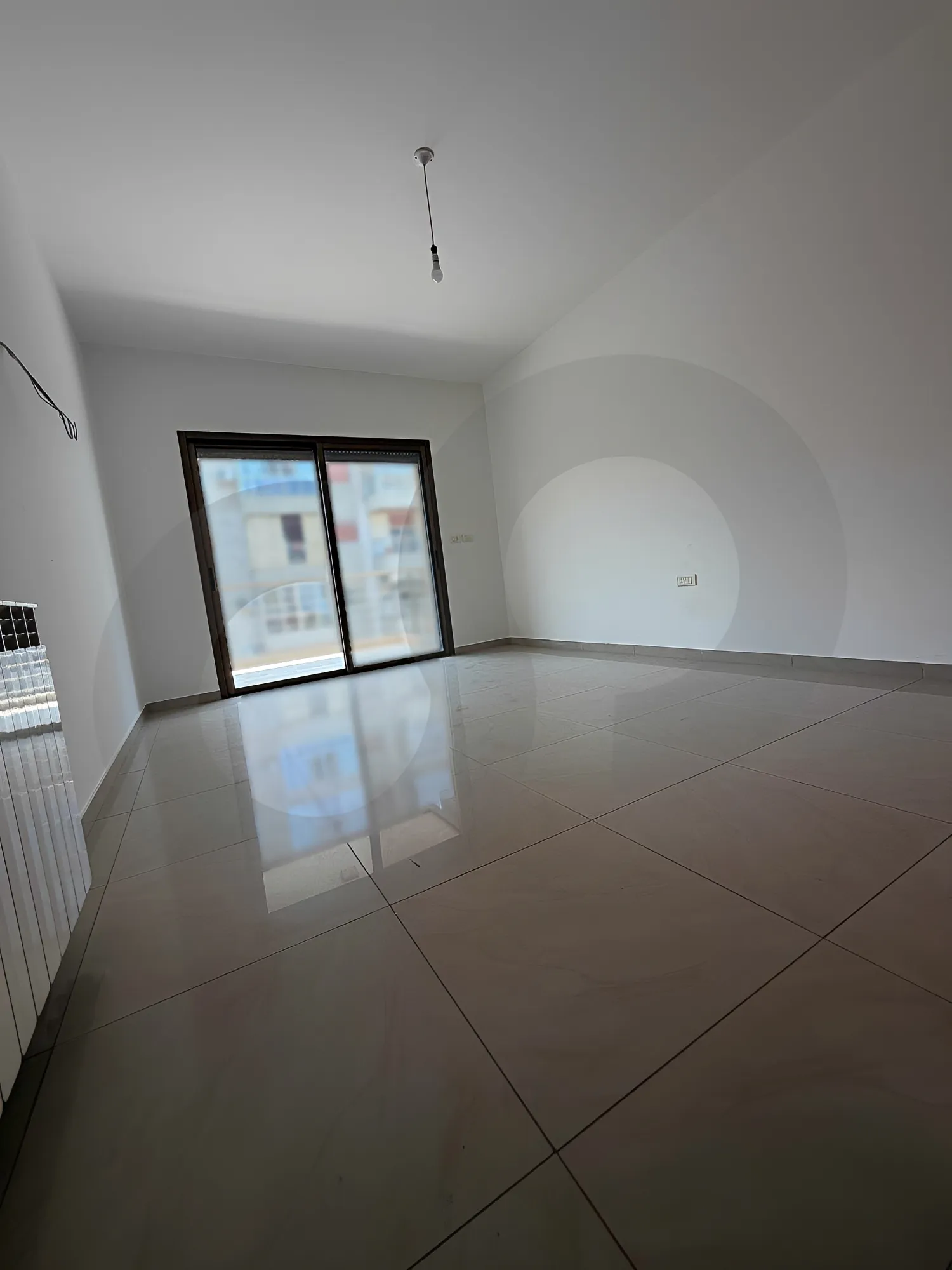 Building for Rent in Beit El Chaar