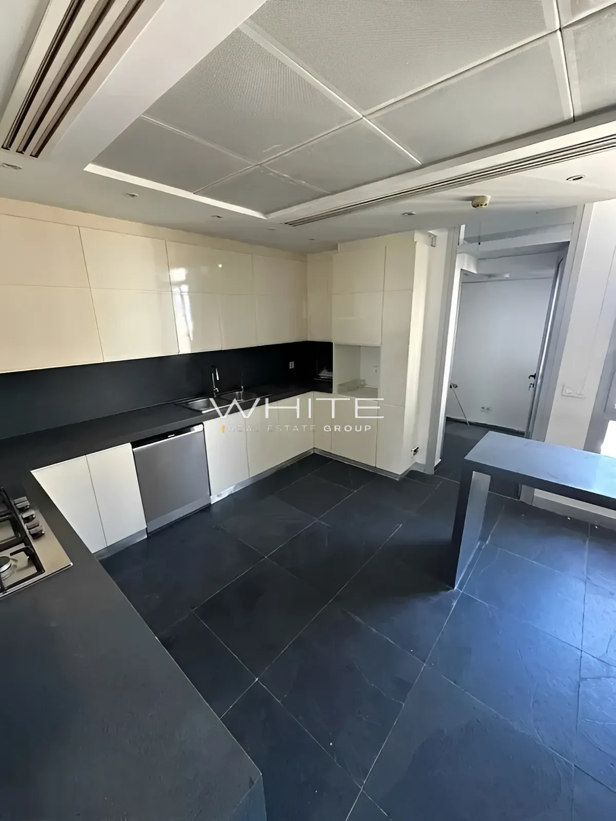 Apartment for Rent in Achrafieh