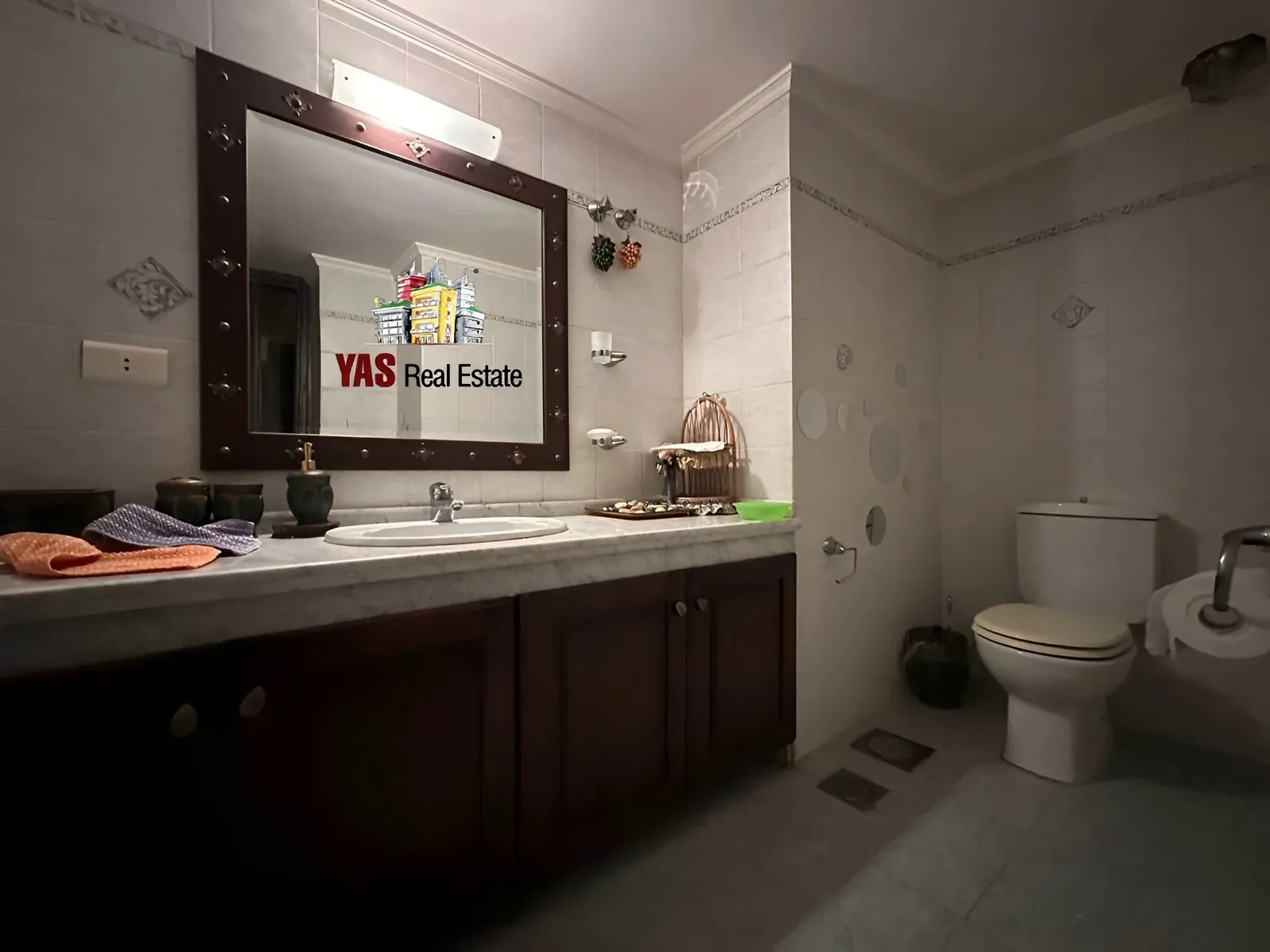 Apartment for Sale in Kfar Hbab - 4 bed, 5 bath