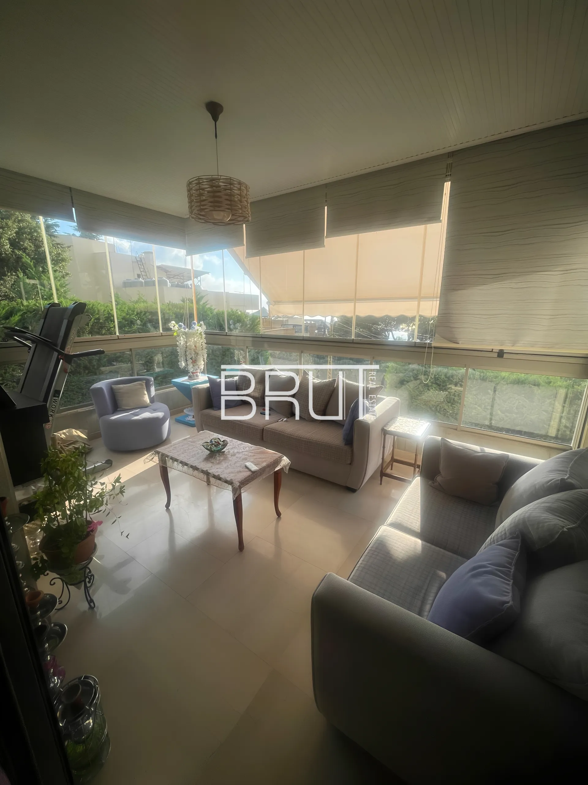 Apartment for Sale in Ballouneh