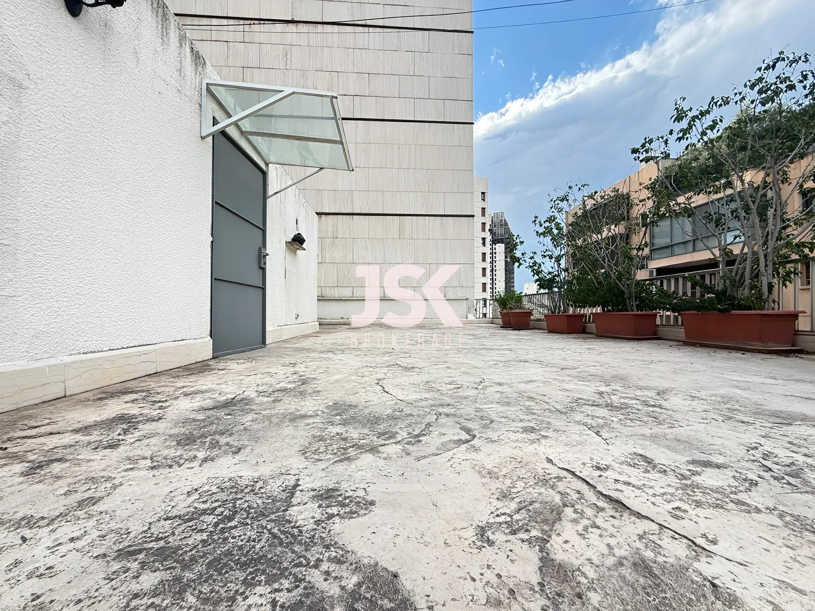 Duplex for Rent in Achrafieh