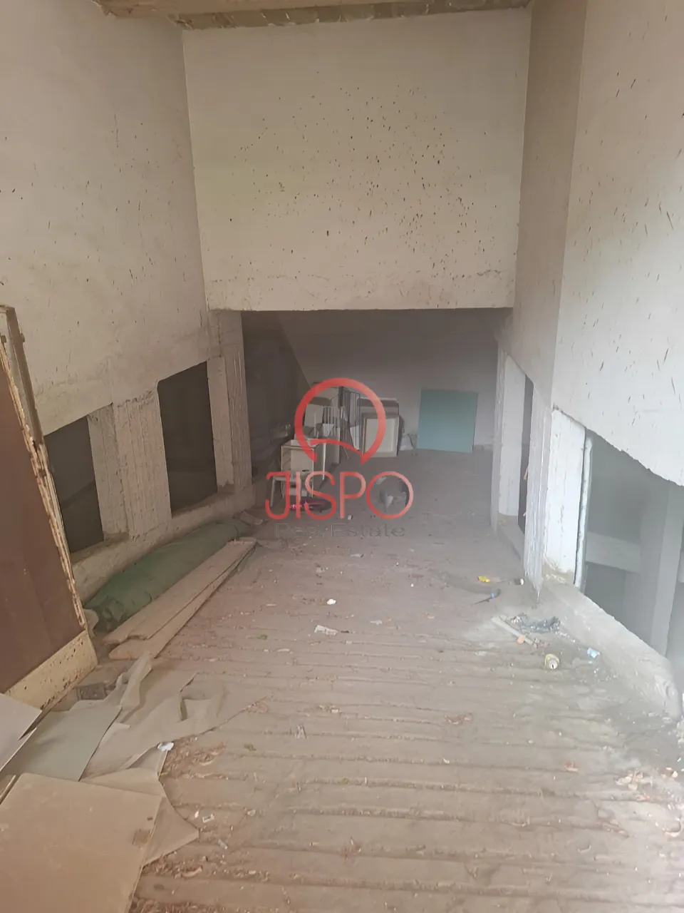 Warehouse for Rent in Mazraat Yachoua