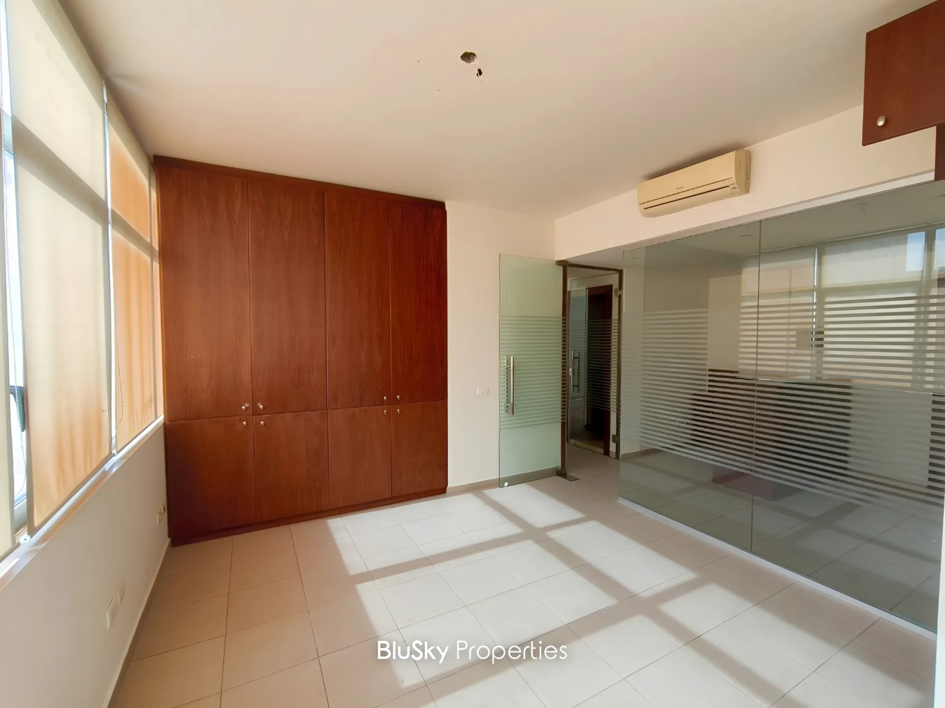 Office for rent in Jal El Dib