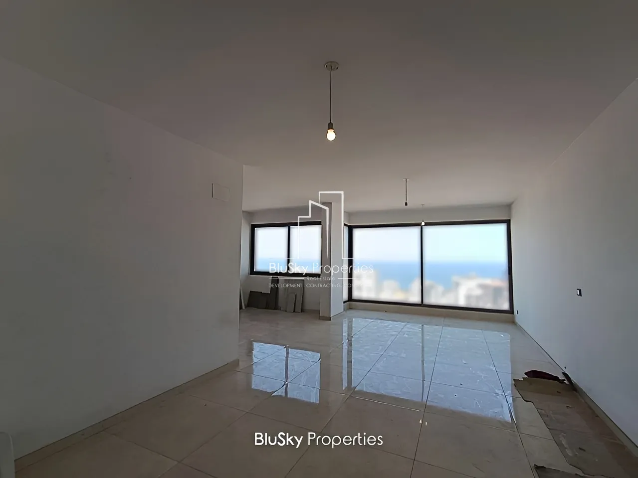 Apartment for Sale in Haret Sakher