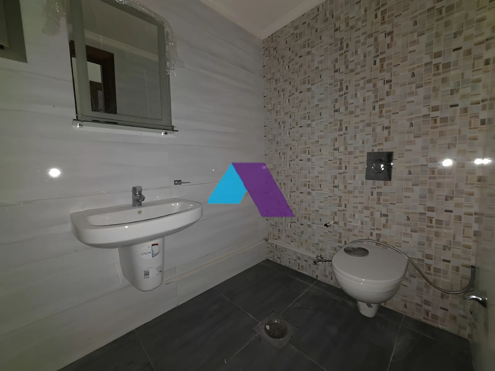 Apartment for Sale in Louaize