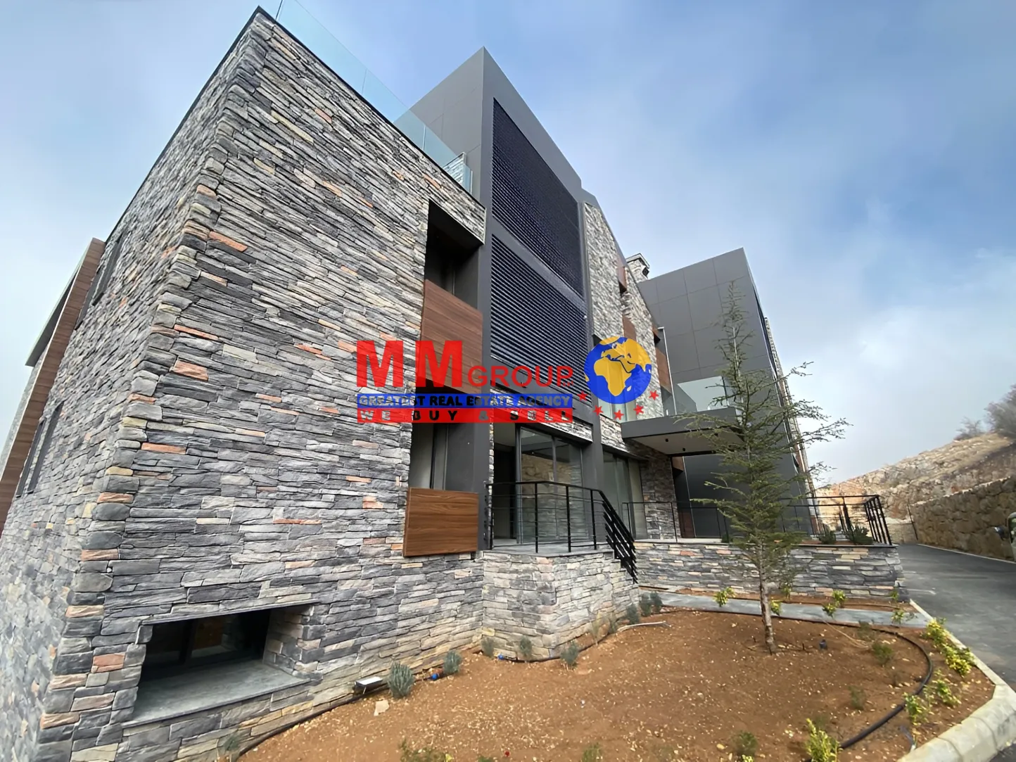 Chalet for Sale in Zaarour, Lebanon - 1 bed, 1 bath