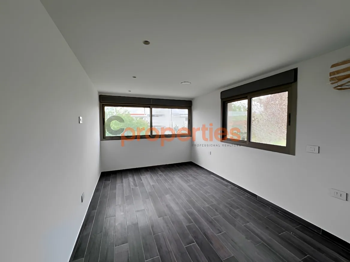 Apartment for Sale in Beit Meri