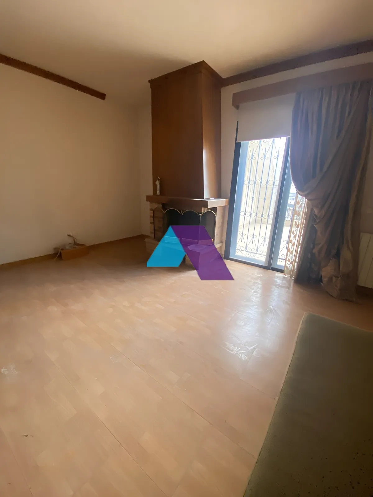 Apartment for Sale in Beit Meri