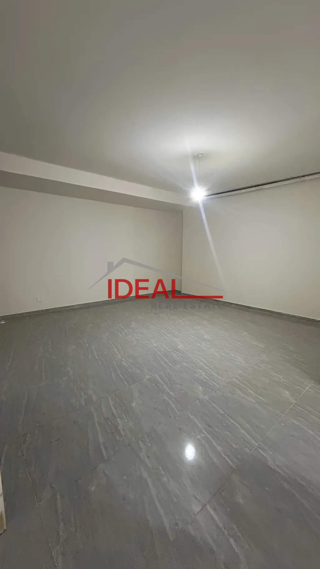 Shop for rent in Zouk Mosbeh, Lebanon