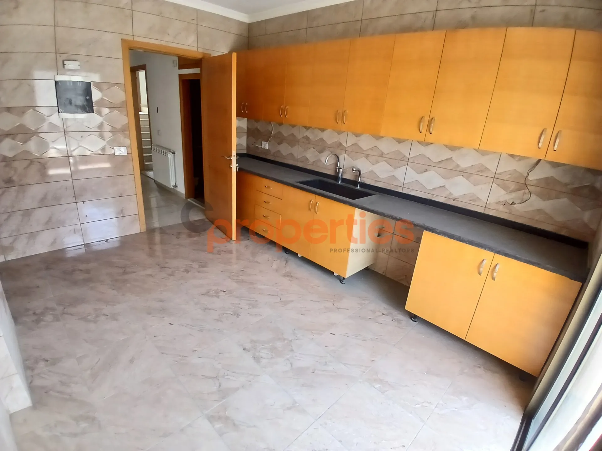 Apartment for Sale in Douar