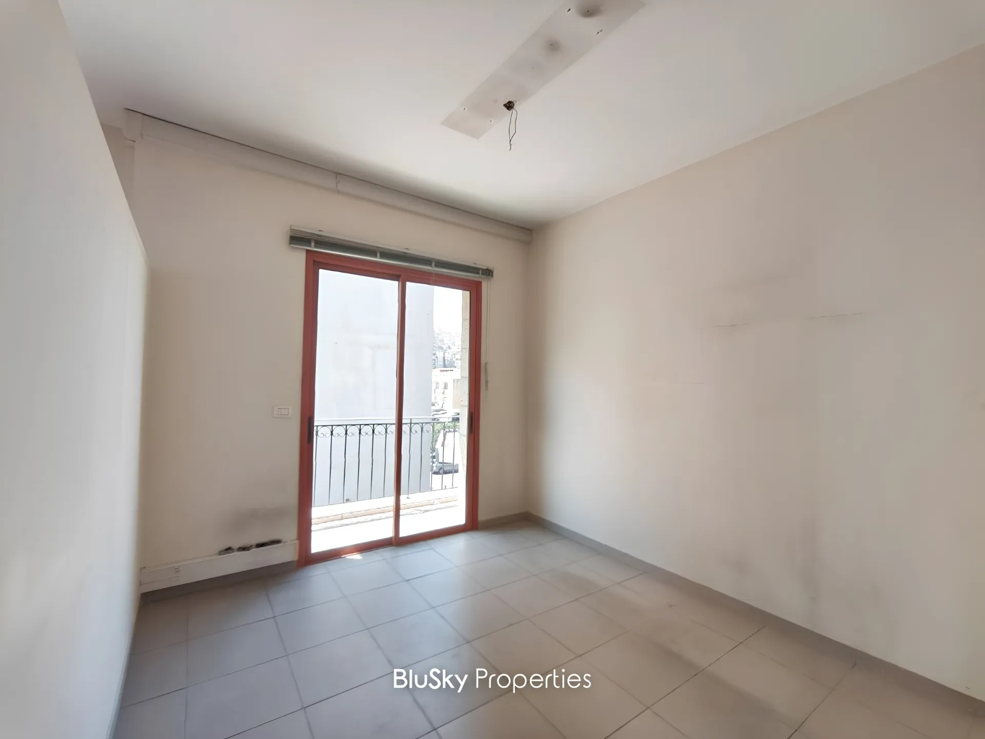 Office for rent in Jounieh, lebanon