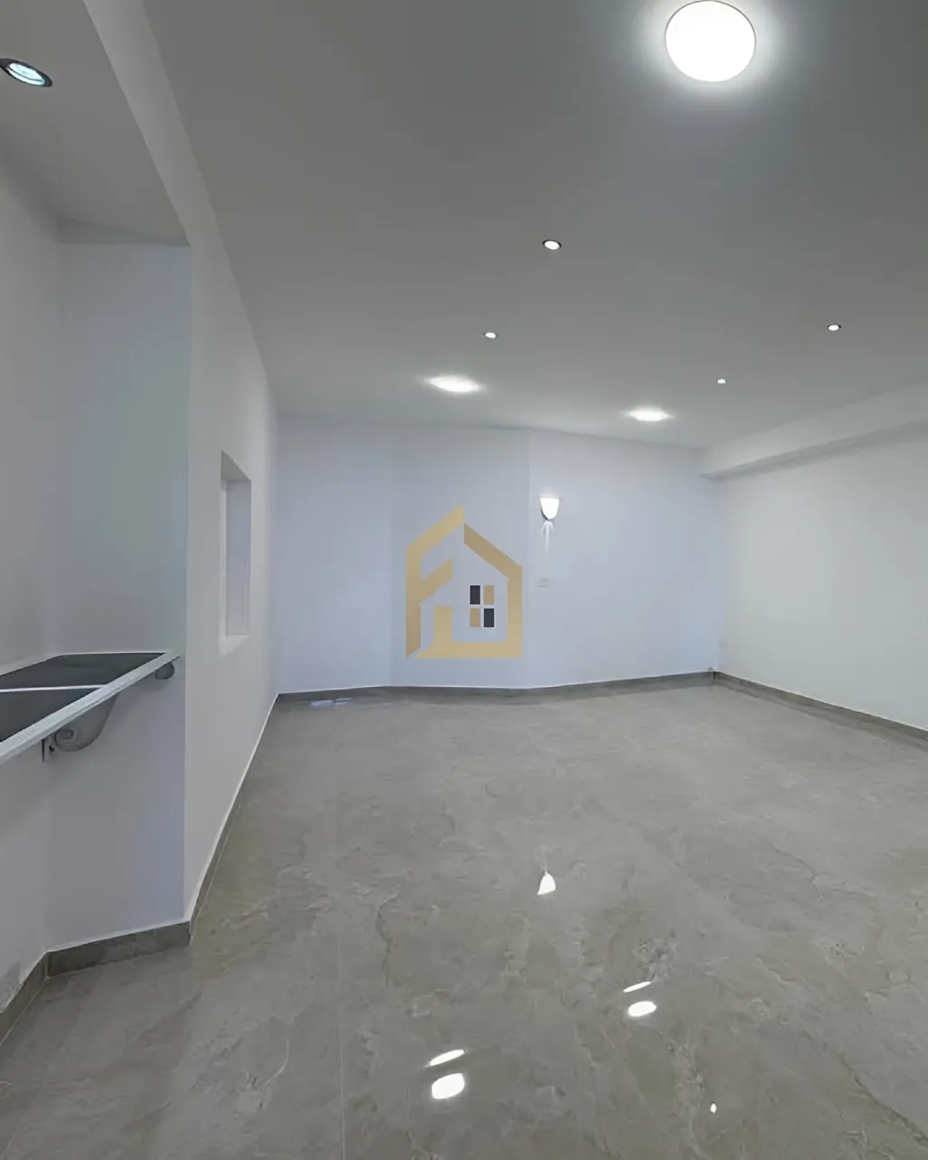 Apartment for sale in Zouk Mikael, Lebanon - 3 bed, 4 bath