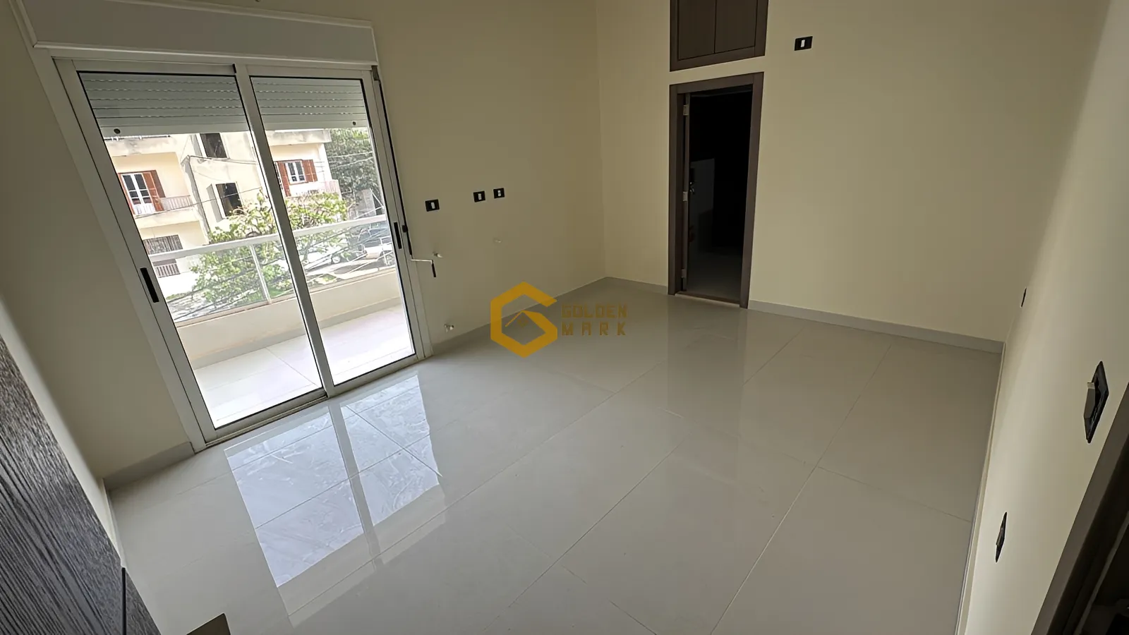 Apartment for Sale in Bsalim - 3 bed, 4 bath