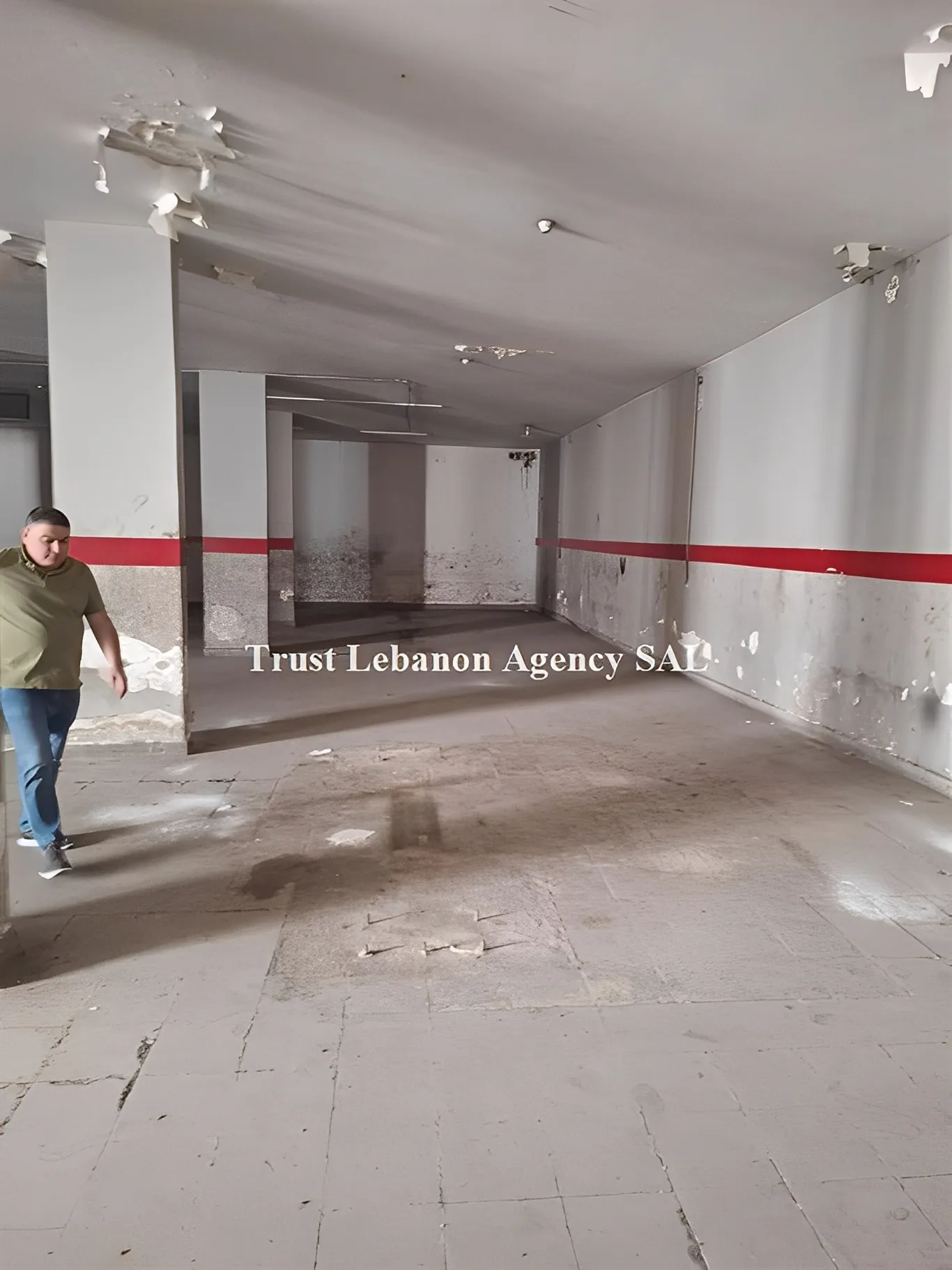 Warehouse for sale in Metn, Nahr El Mott