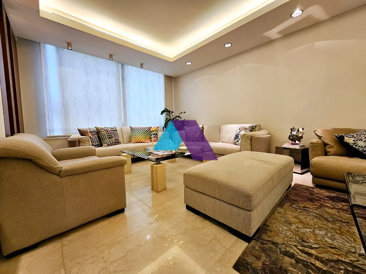 Apartment for sale in Ramlet El Baida, Beirut, Lebanon