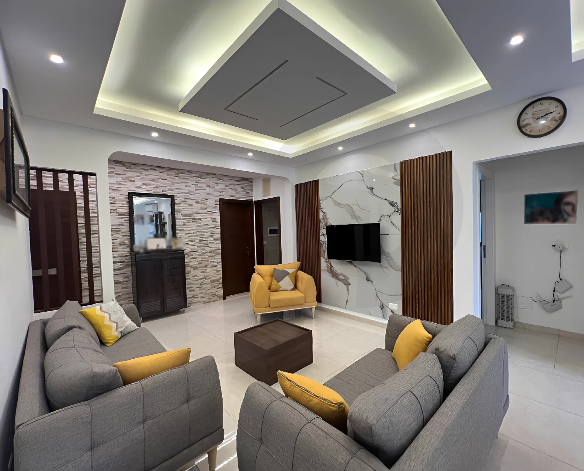 Building for Rent in Bsalim