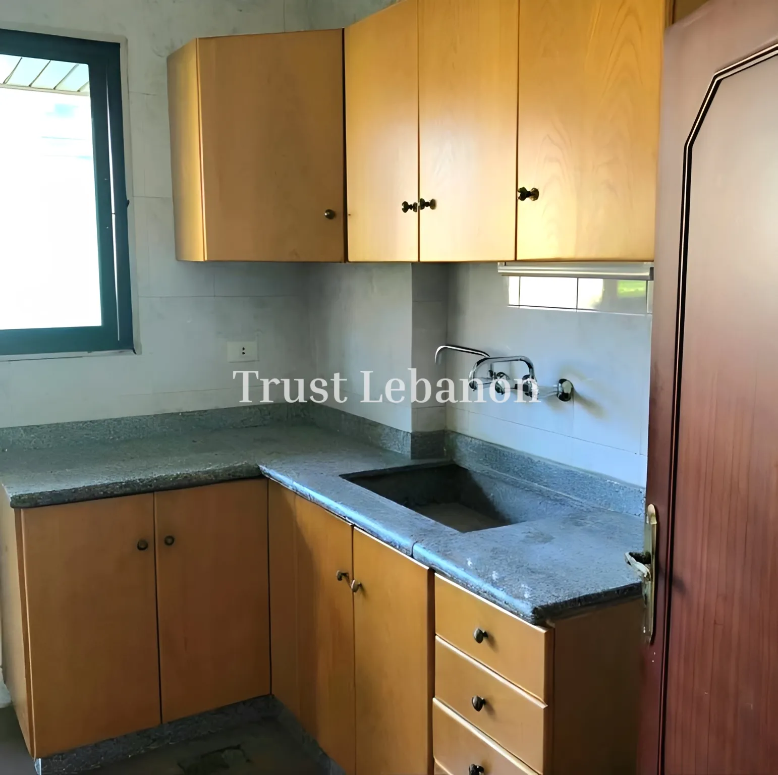 Apartment for rent in Beirut