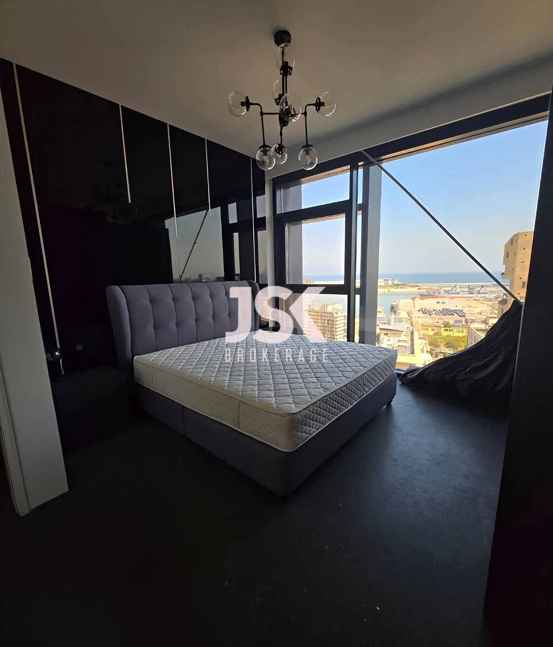 Apartment for Sale in Saifi Village