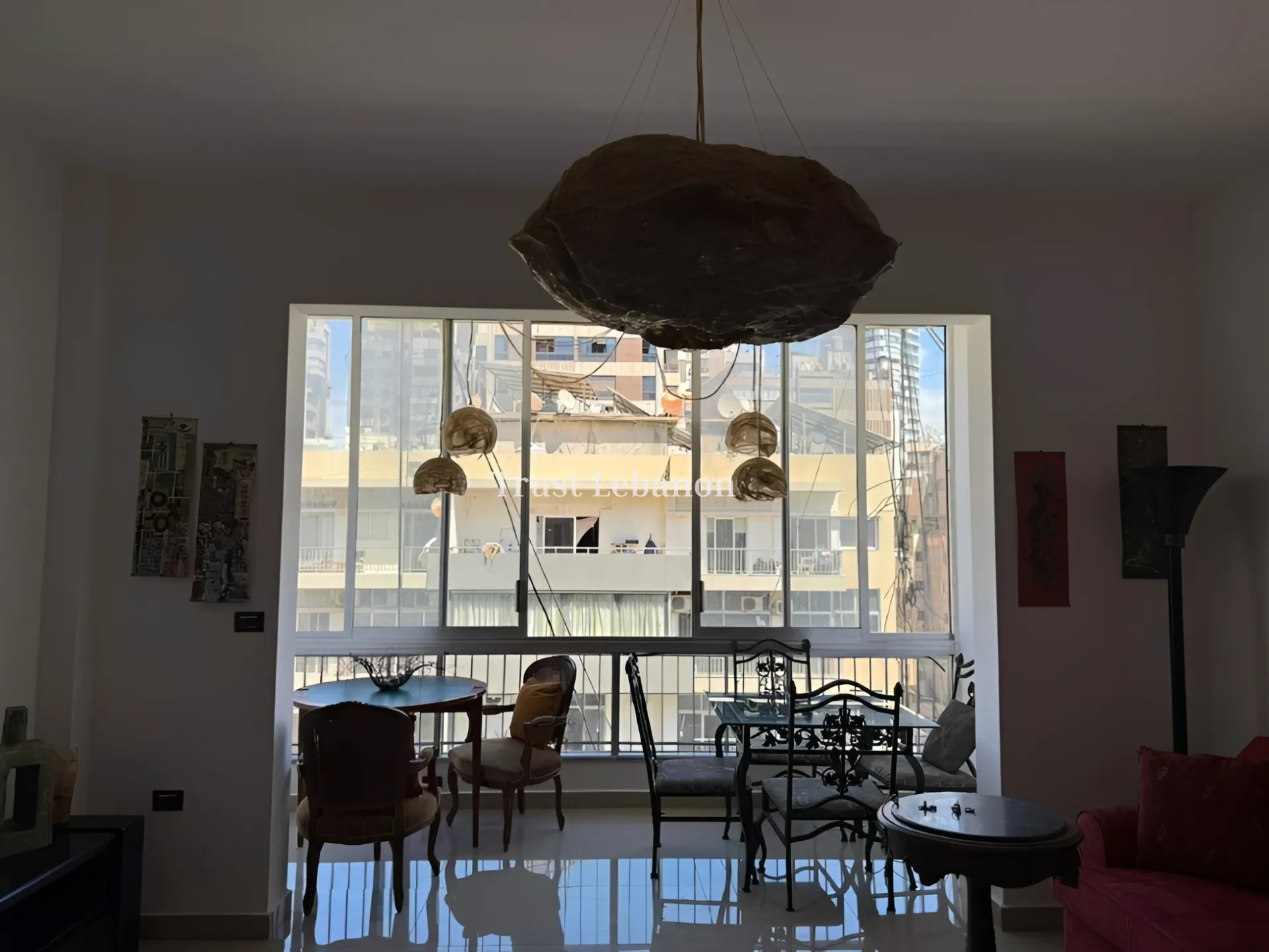 Studio for rent in Raoucheh, Beirut, Lebanon - 1 bed, 1 bath