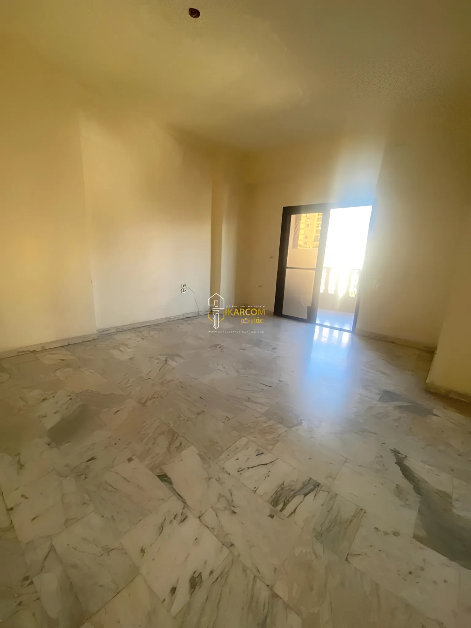 Apartment for Sale in Wata El Msaytbeh, Beirut