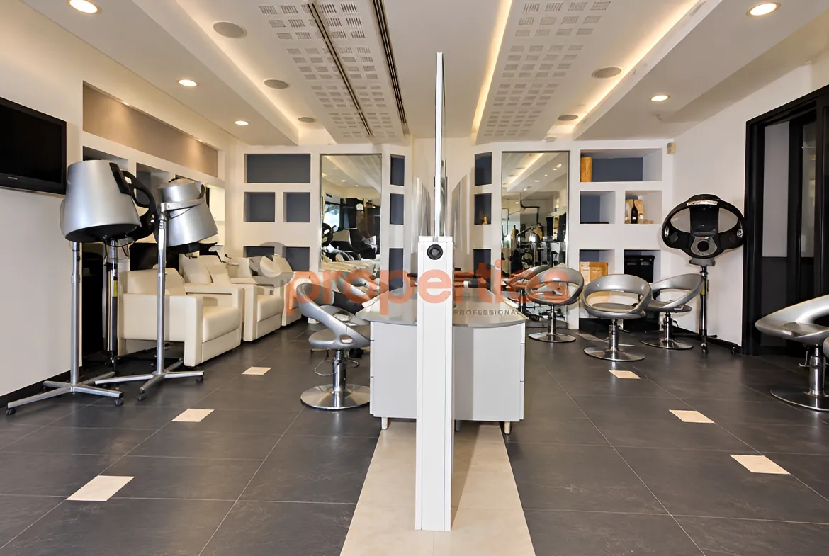 Shop for Rent in Verdun