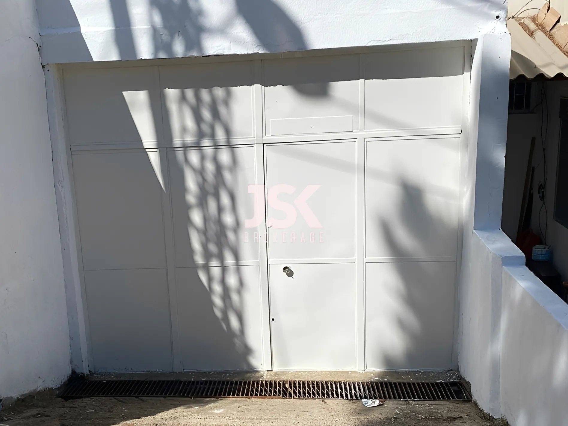 Warehouse for Sale in Ain Saadeh