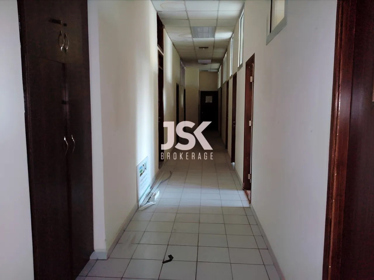 Showroom for Rent in Horch Tabet