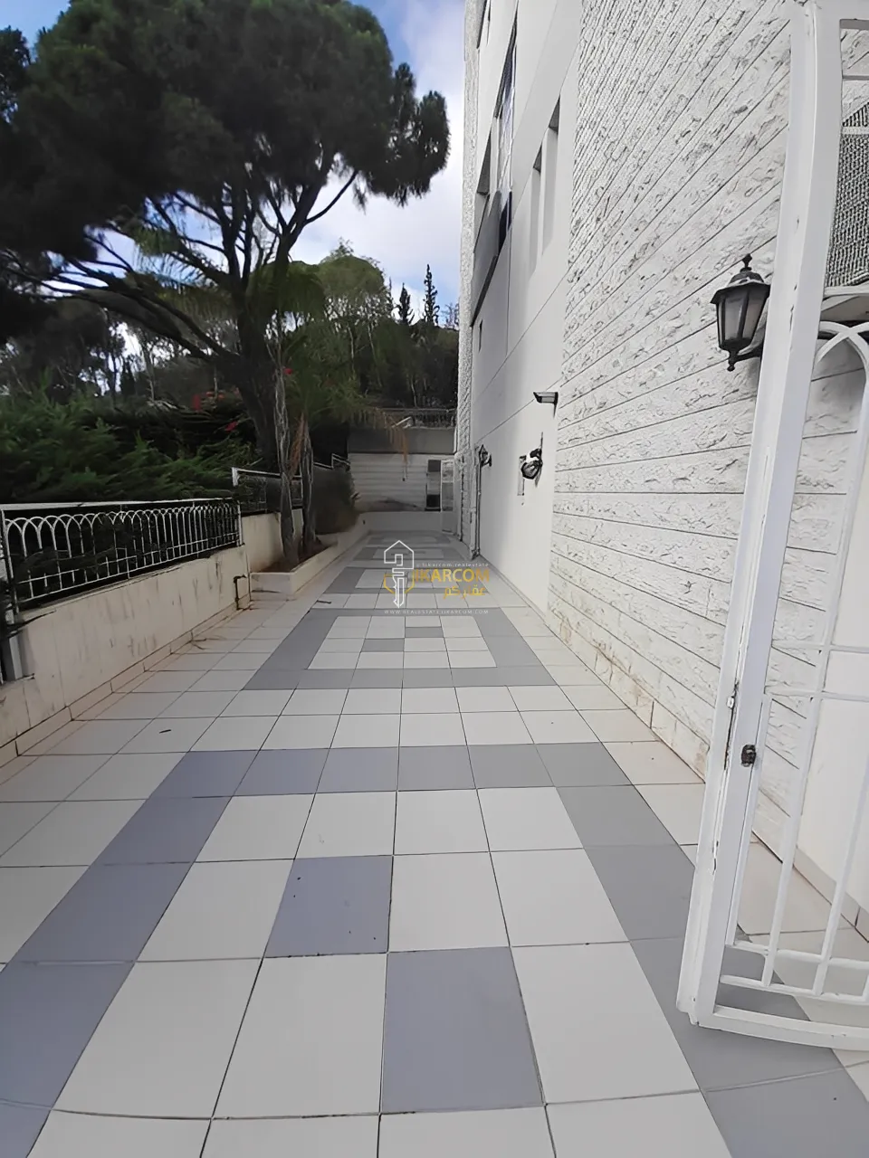 Apartment for Sale in Bsalim