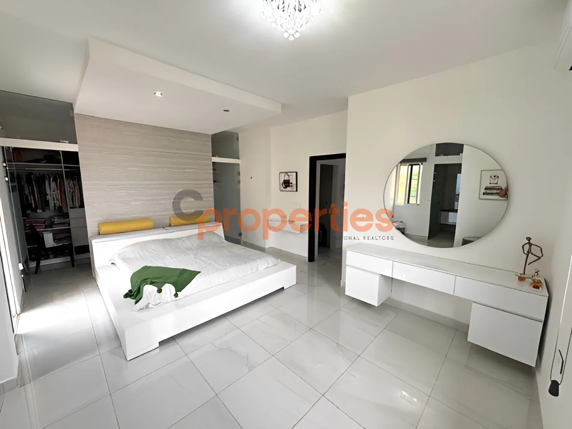 Apartment for Sale in Halat
