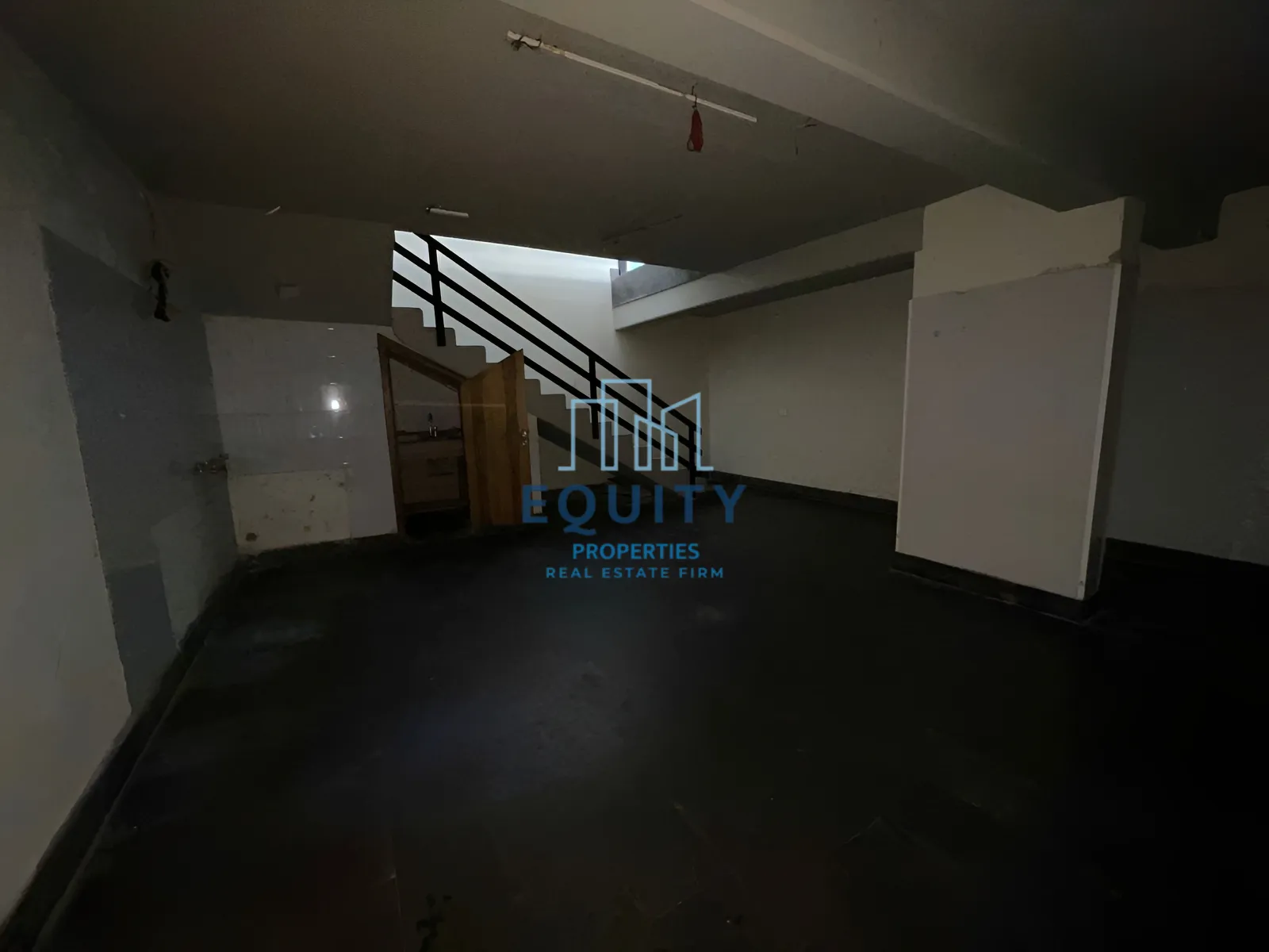 Shop for sale in Kornet Chehwan