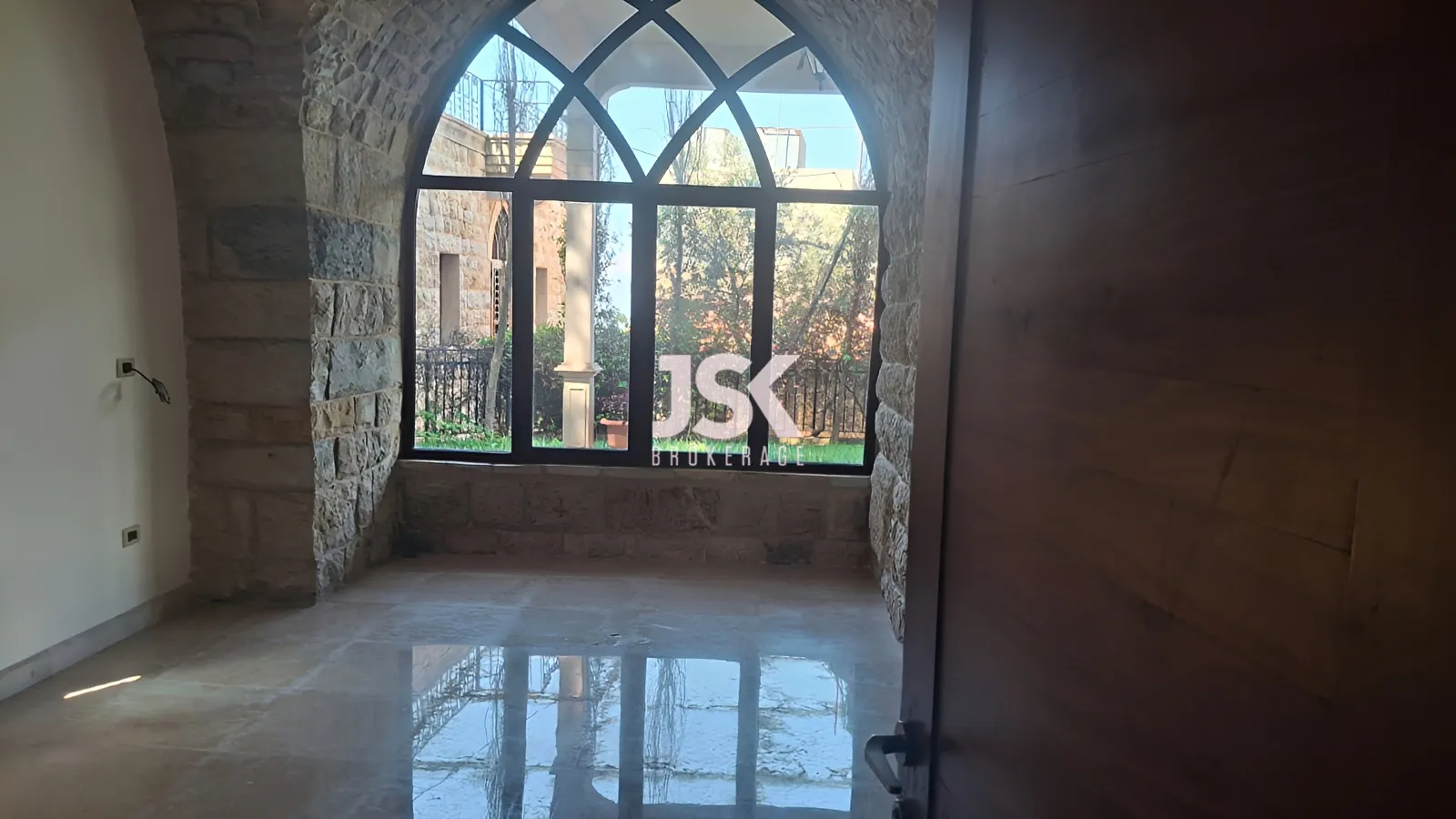 Villa for Sale in Bmekkine