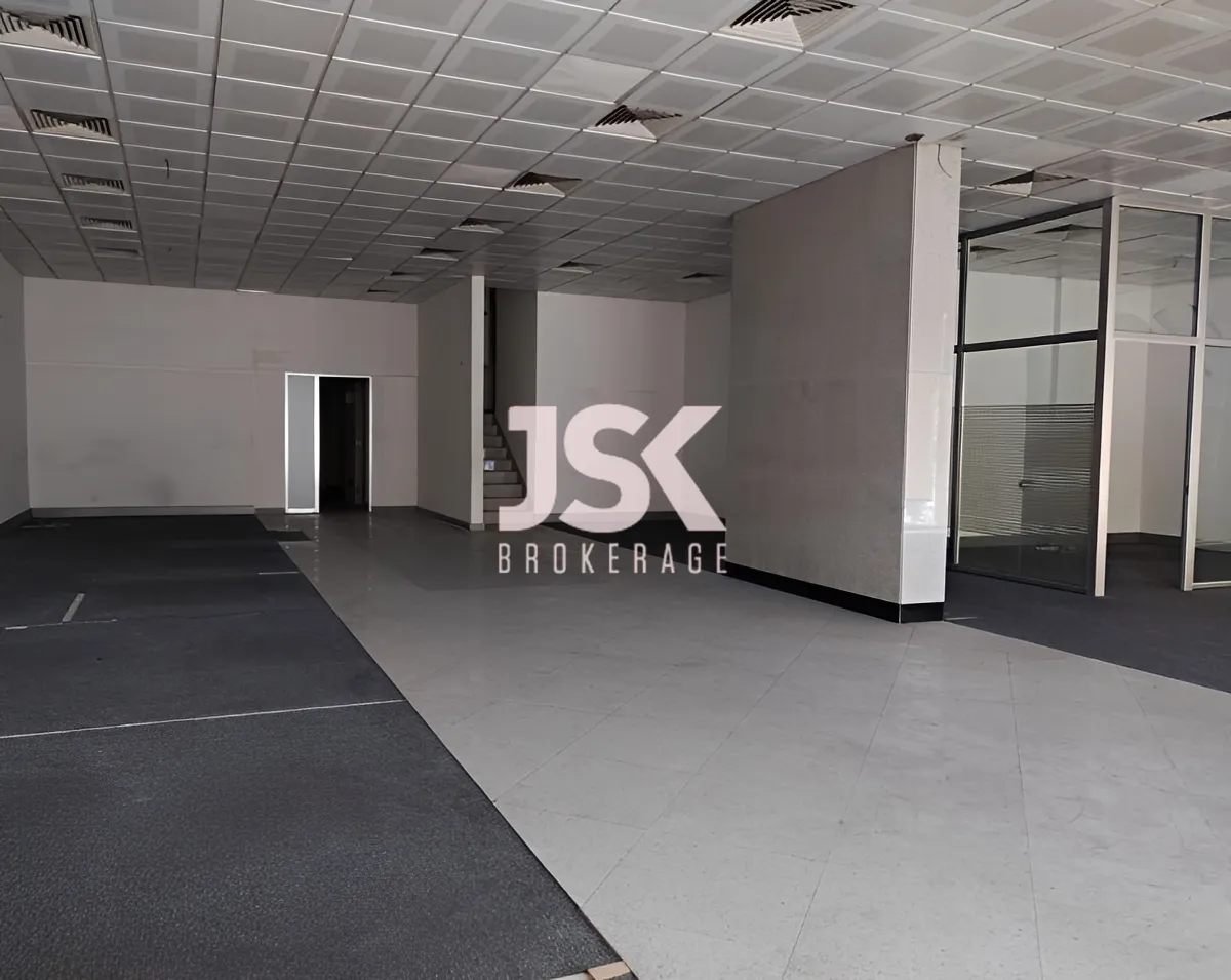 Shop for rent in Zouk Mikael