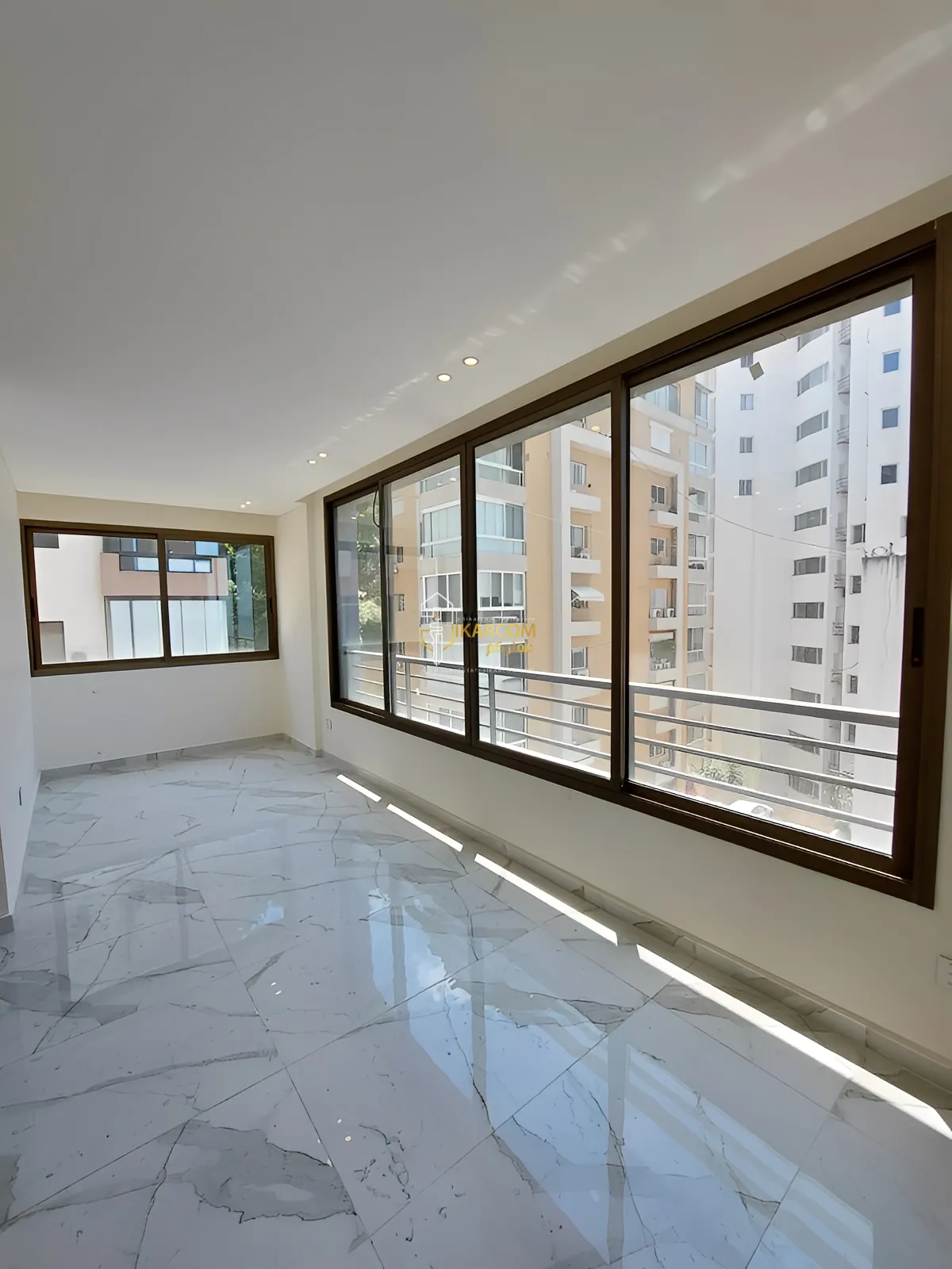 Apartment for Sale in Jal El Dib - 3 bed, 3 bath