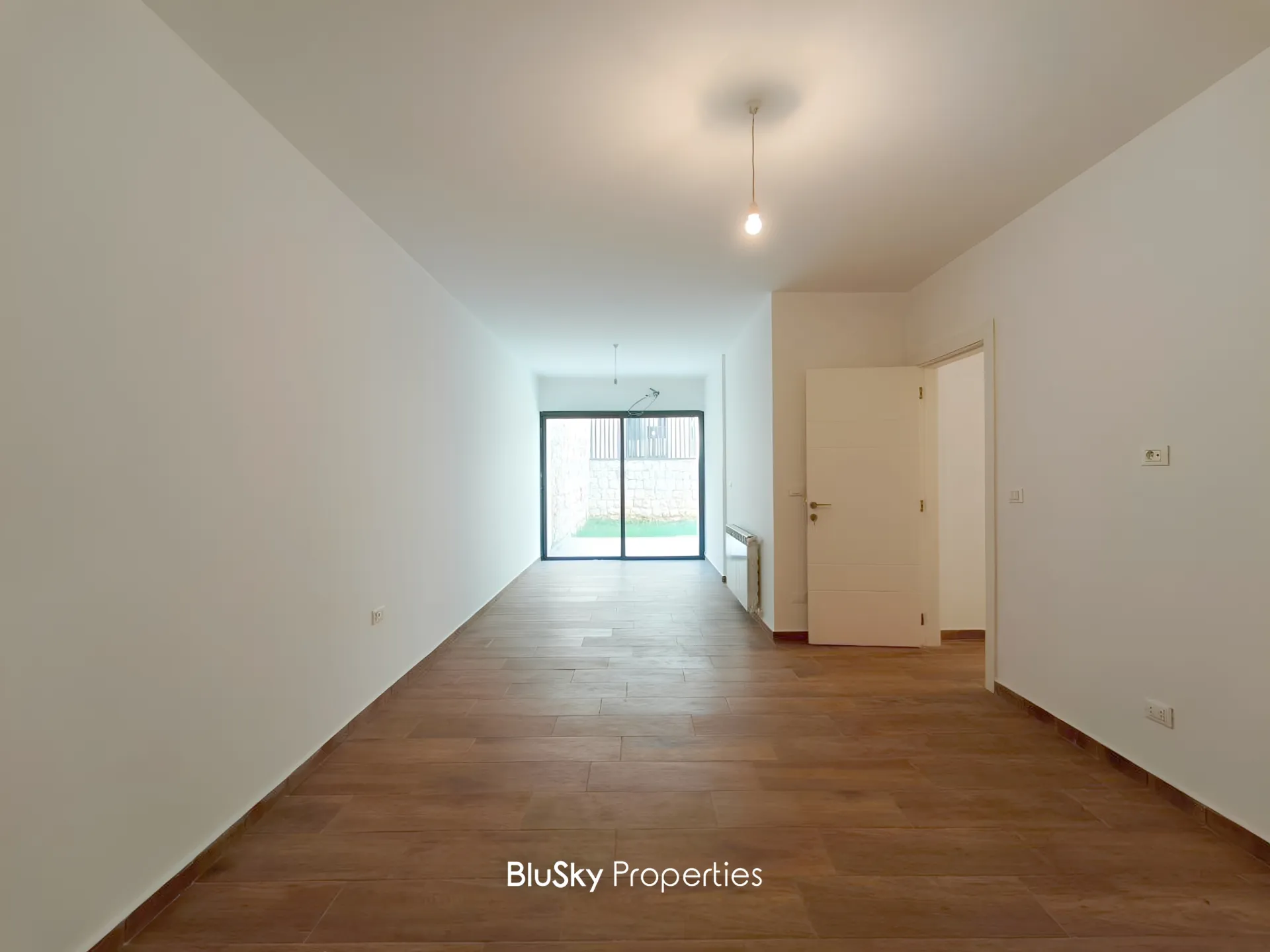 Apartment for sale in Ballouneh