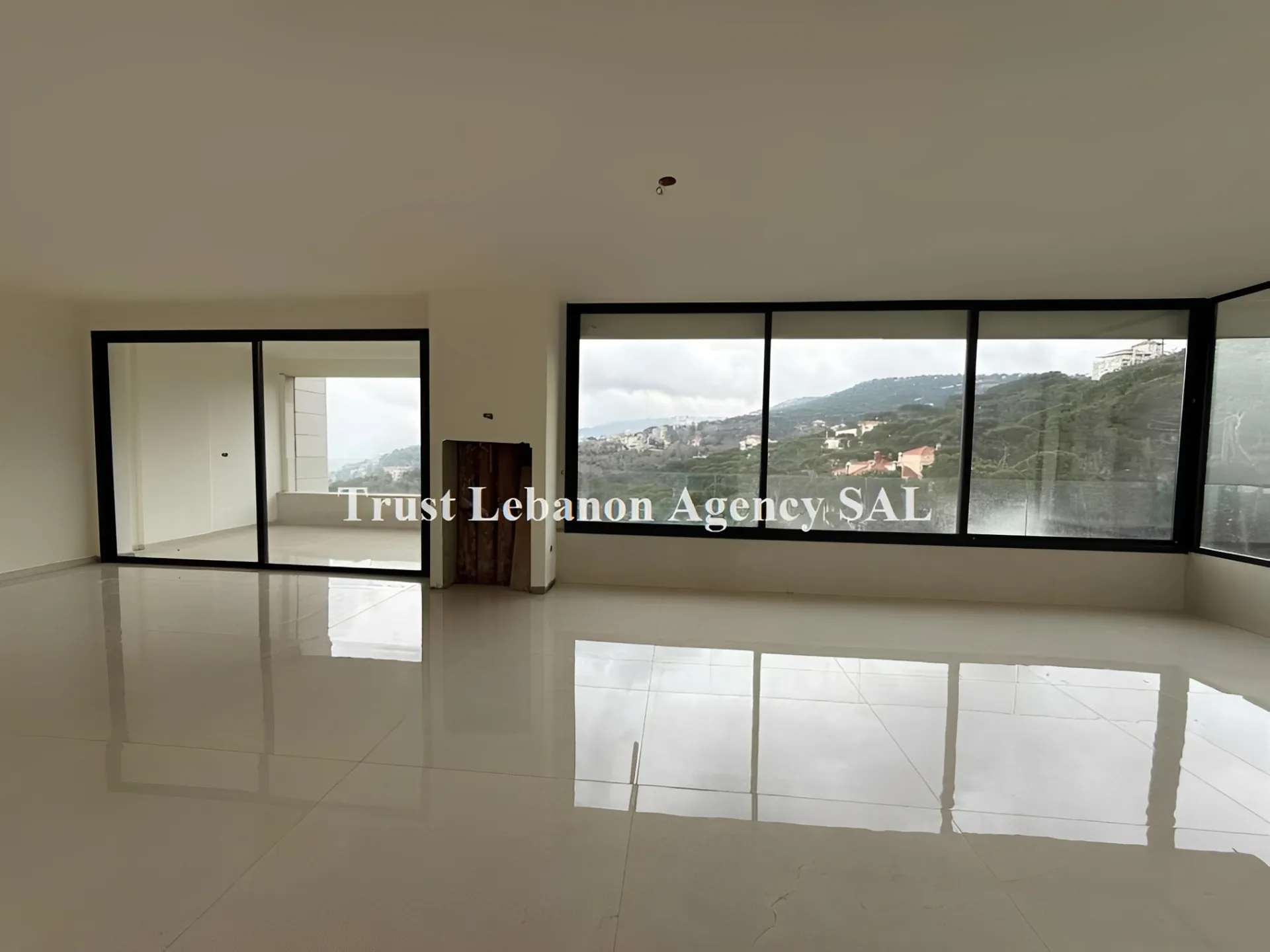 Apartment for Sale in Metn Bekfaya / Naas Lebanon
