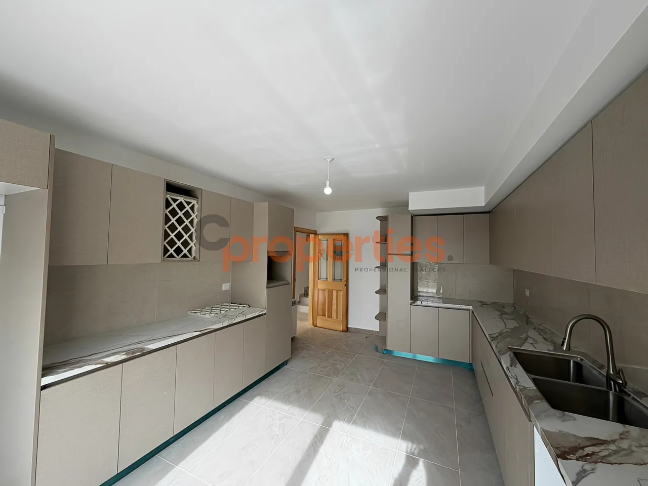Apartment for Rent in Hazmieh