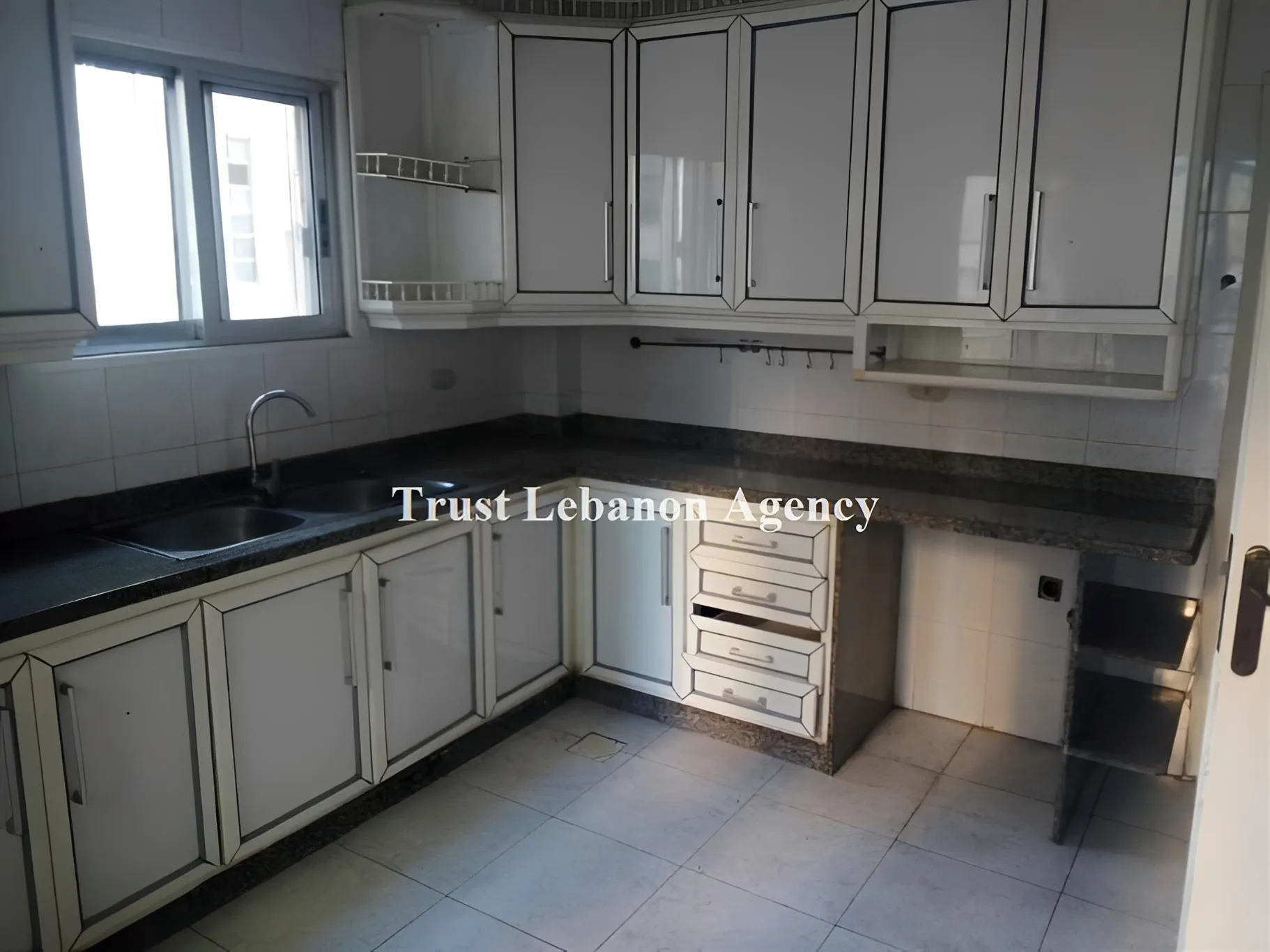 Apartment for Sale in Beirut