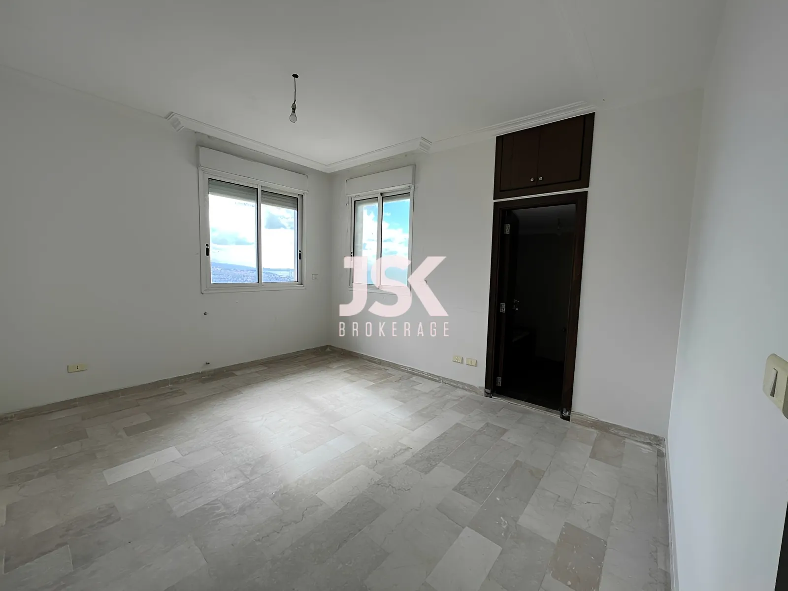 Apartment for Sale in Adma w Dafnah