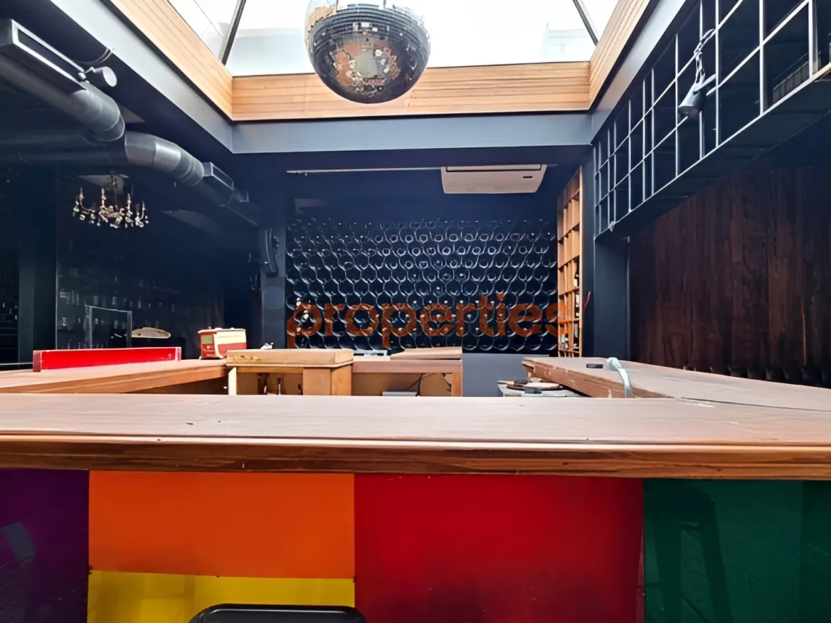 Restaurant for rent in Achrafieh