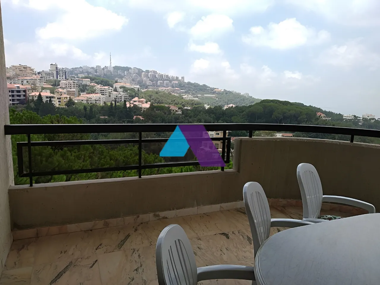 Apartment for Sale in Broummana - 3 bed, 3 bath