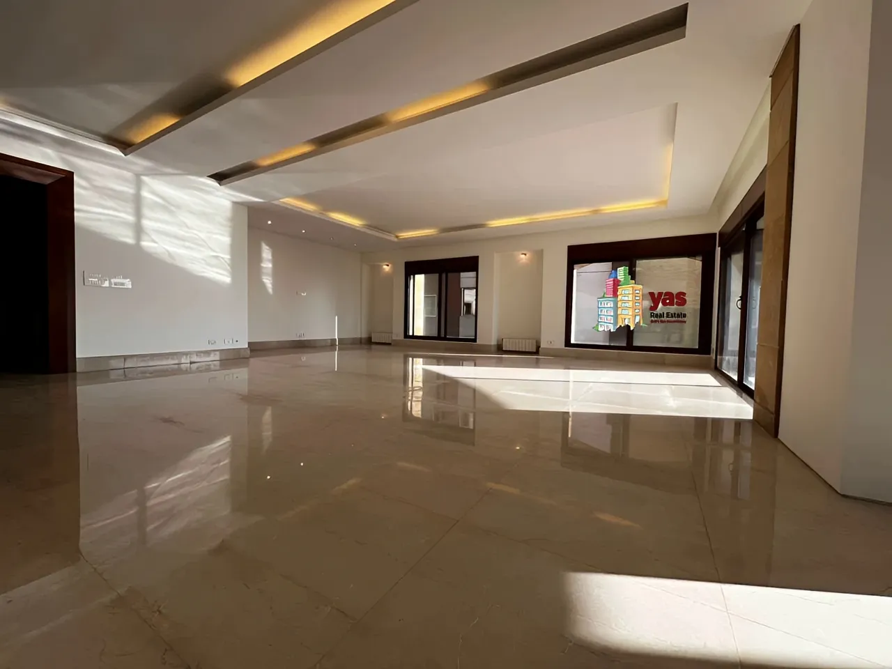 Apartment for Rent in Ballouneh - 5 bed, 7 bath