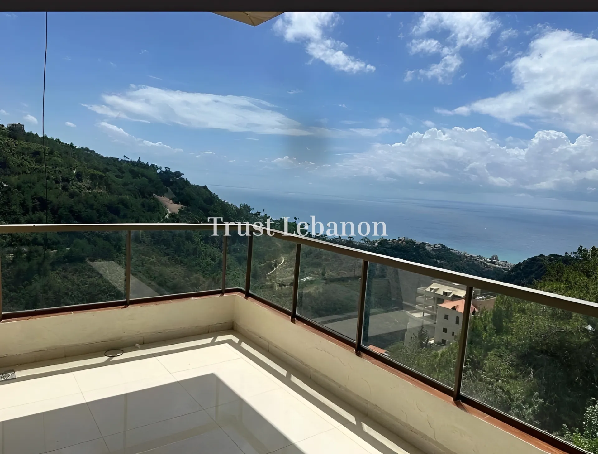 Apartment for rent in Jbeil