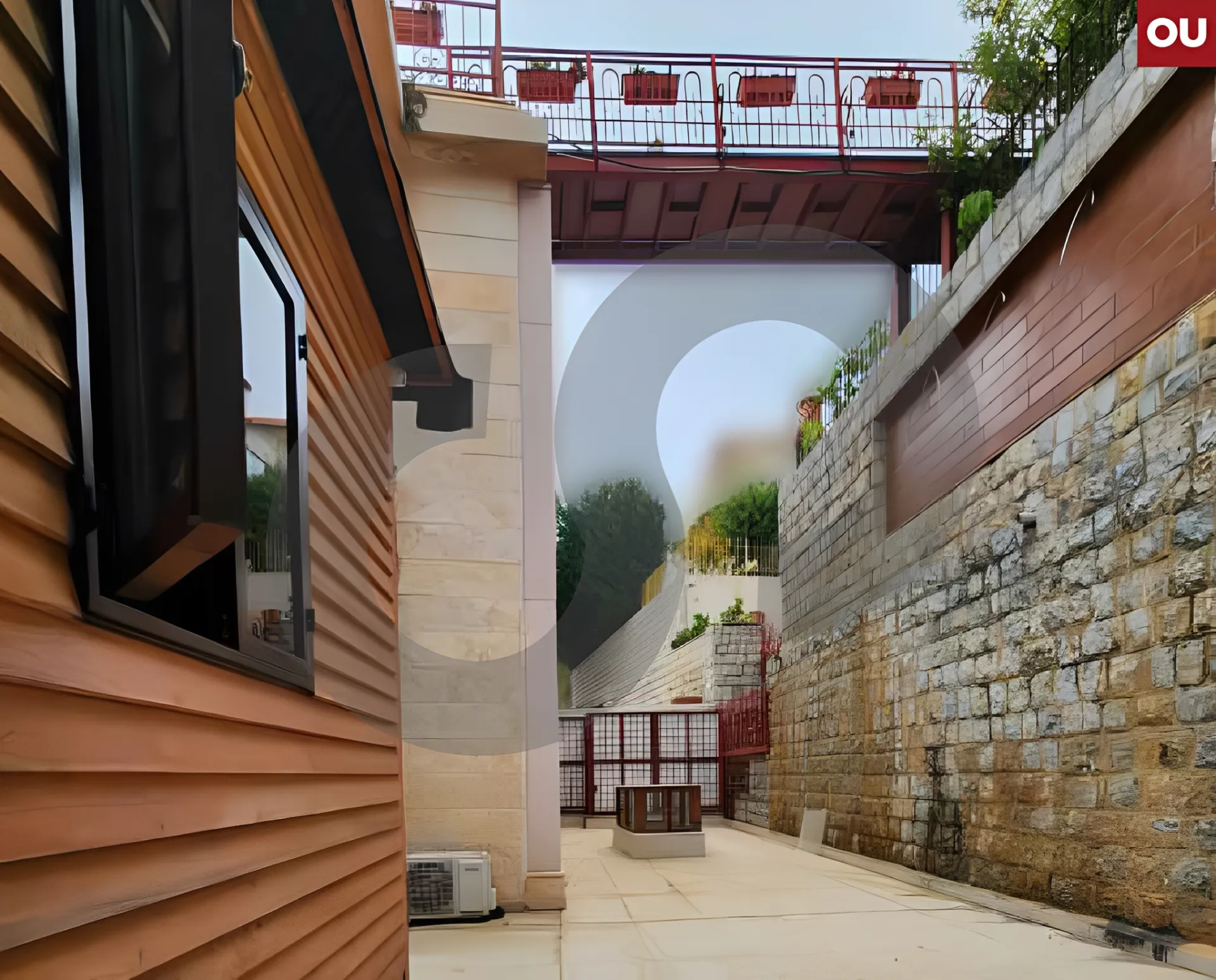 Villa for Sale in Cornet Chahwan - 7 bed, 10 bath