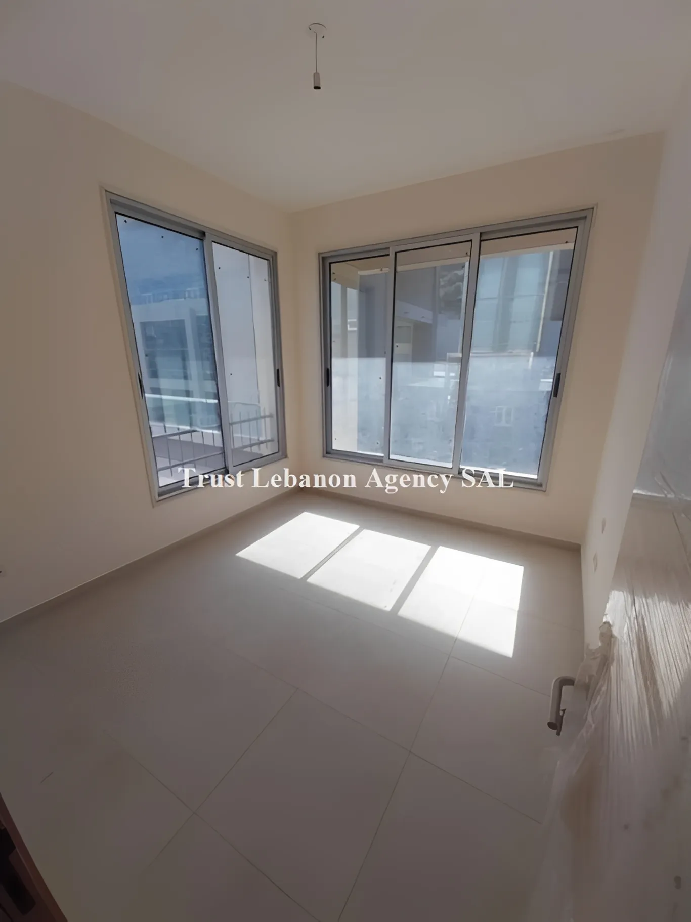 Apartment for Sale in Baabda Louaizeh Lebanon