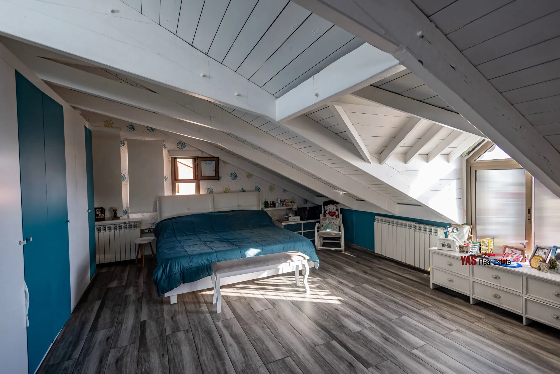 Apartment for Sale in Ballouneh