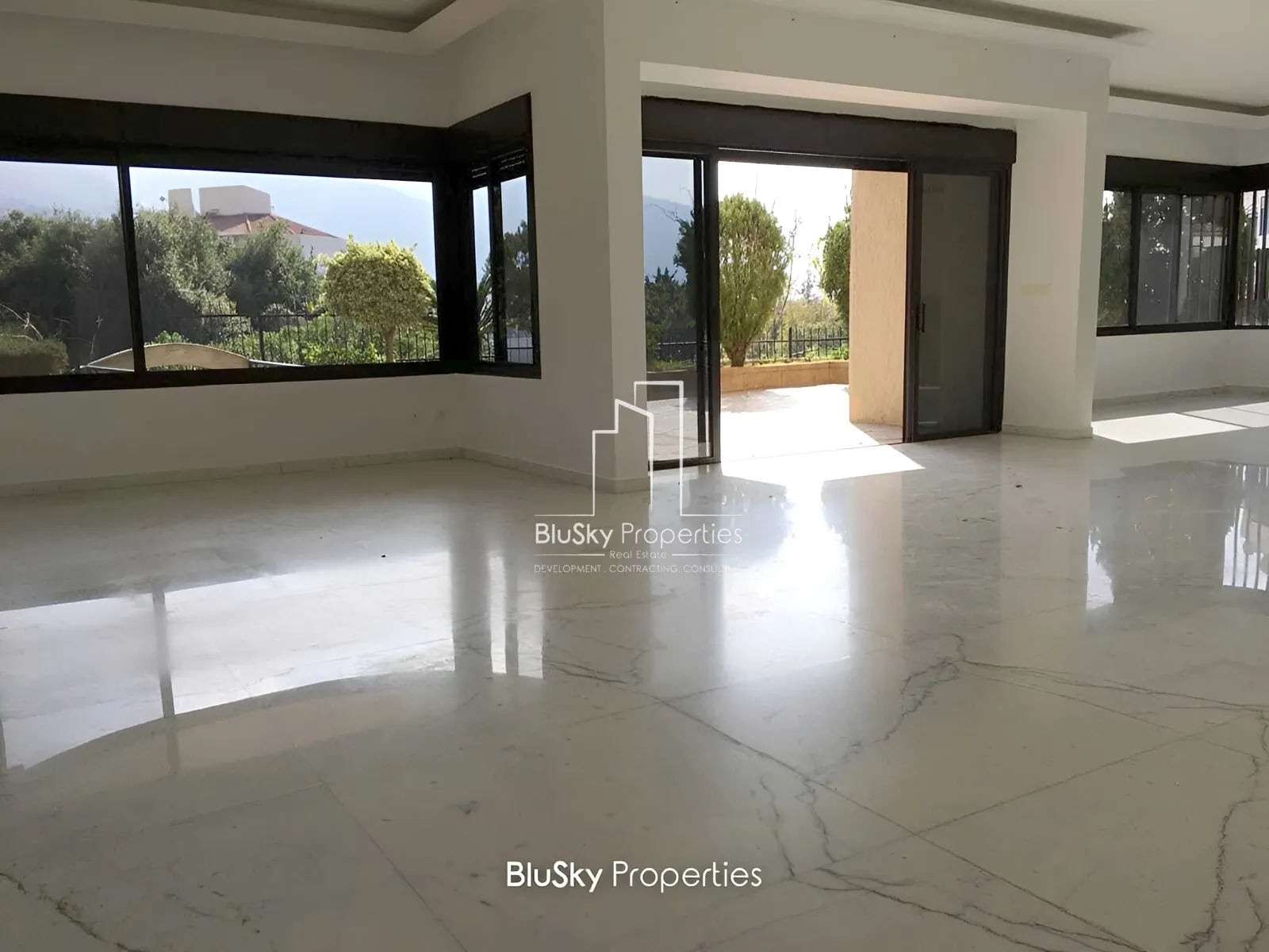 Apartment for Sale in Adma