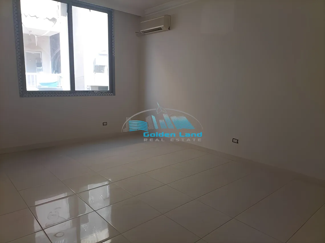 Apartment for Sale in Chouaifet El Aamroussieh, Lebanon - 2 bed, 2 bath