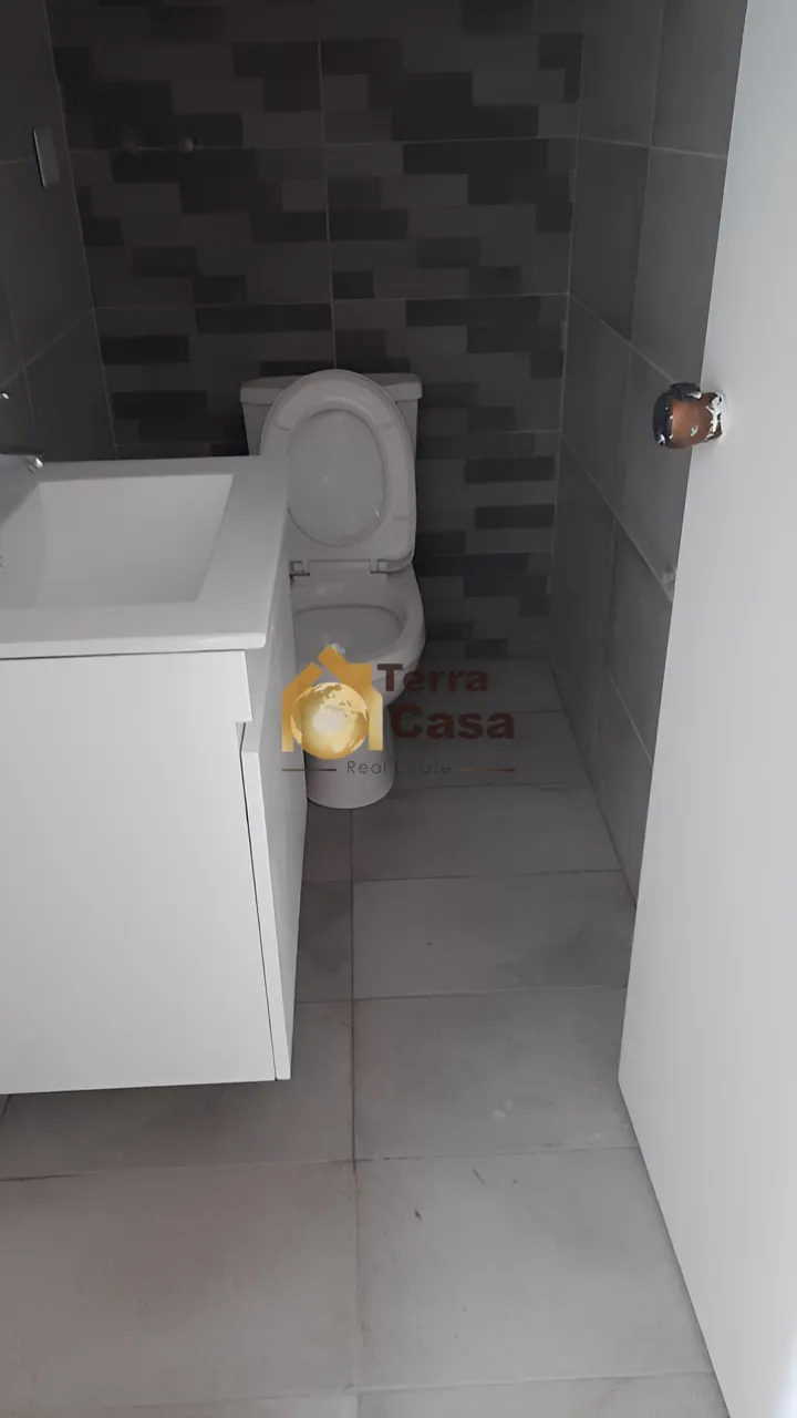 Commercial for rent in El Metn, Lebanon