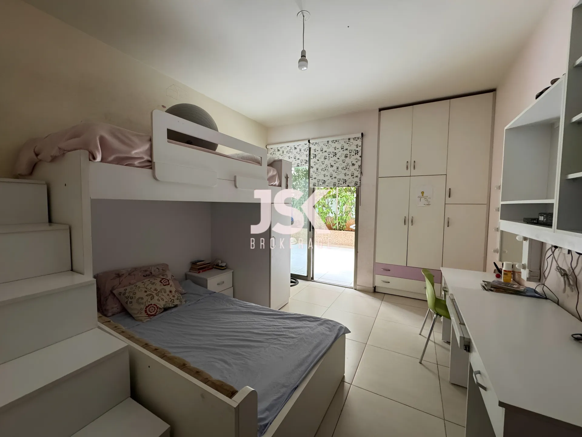 Apartment for Sale in Mansourieh