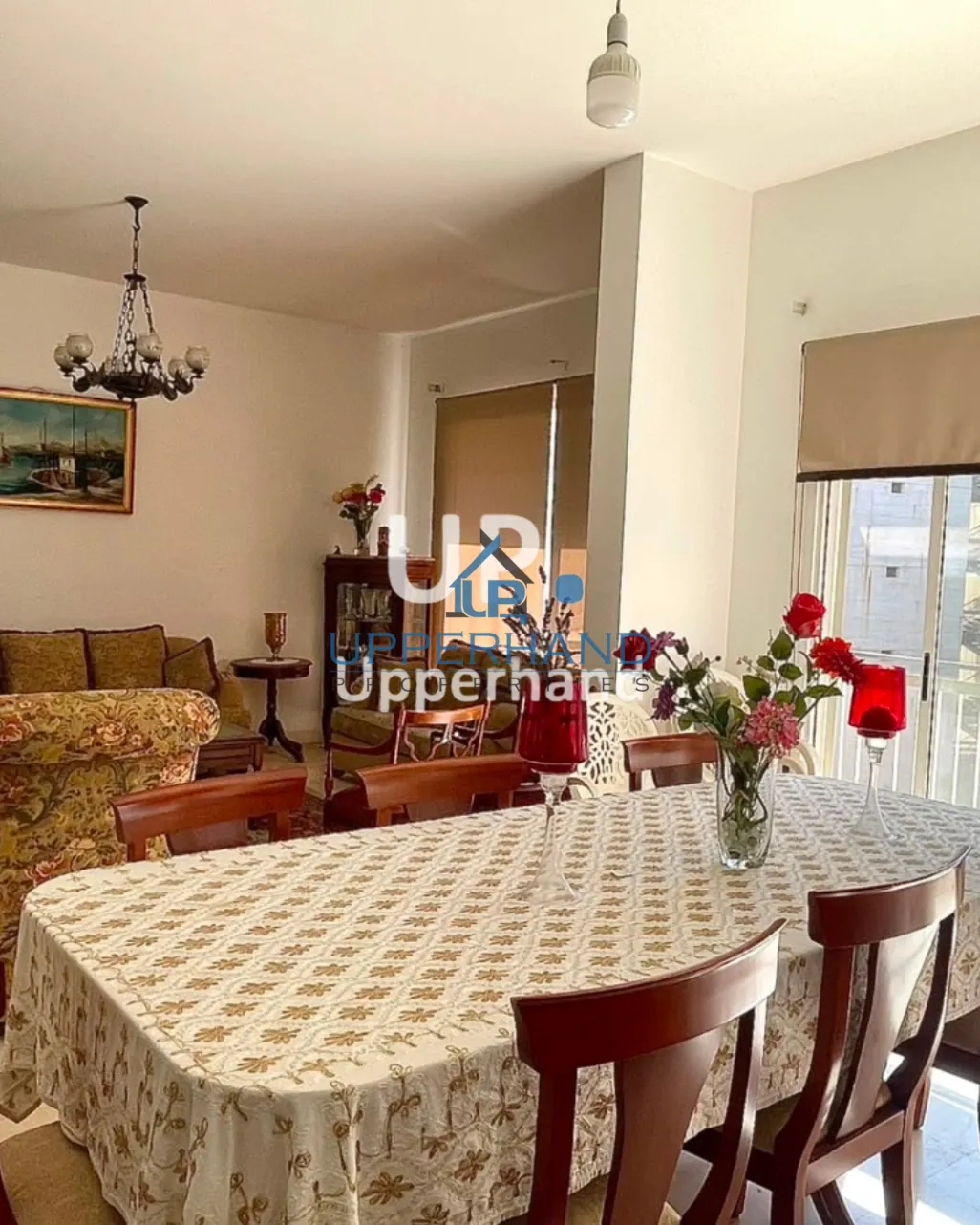 Apartment for rent in Achrafieh, Beirut, Lebanon - 2 bed, 2 bath